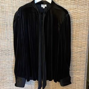 Unique Vintage 1X stretch Velvet tie shirt NWB